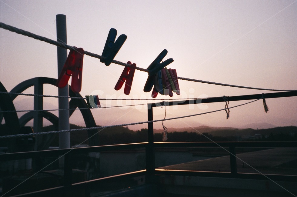 노을,역광,필름,필름사진,하늘,해질녘,석양,빛,해,노을빛,감성,sensible,feeling