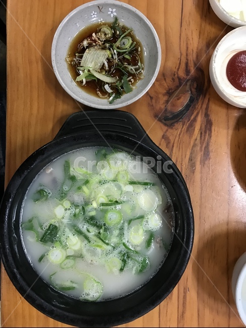 소머리국밥,국밥,한식,국물,소머리,음식,식재료,요리,food,cook,meal,dishes,food reserves,한식,한국음식,한국요리,korean food,korean dishes,korean meal,korean cook