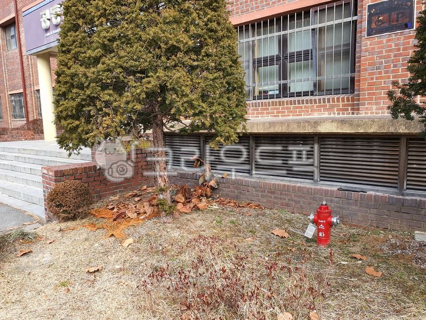 fire prevention,water supply fire hydrant,Safety field,outdoor fire hydrant,firefighting equipment,hydrant,Fire fighting,firehydrant,fireplug,safety,fire,firefighting facilities