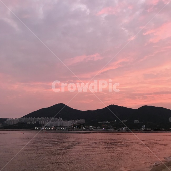 하늘,구름,바다,산,분홍,감성