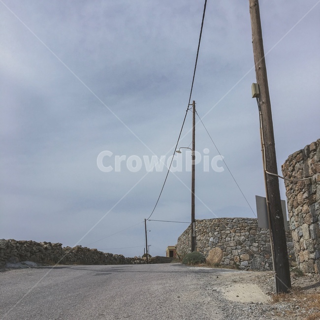 road,도로,tarmac,아스팔트,gravel,자갈,dirtroad,흙길,전봇대,흐린날