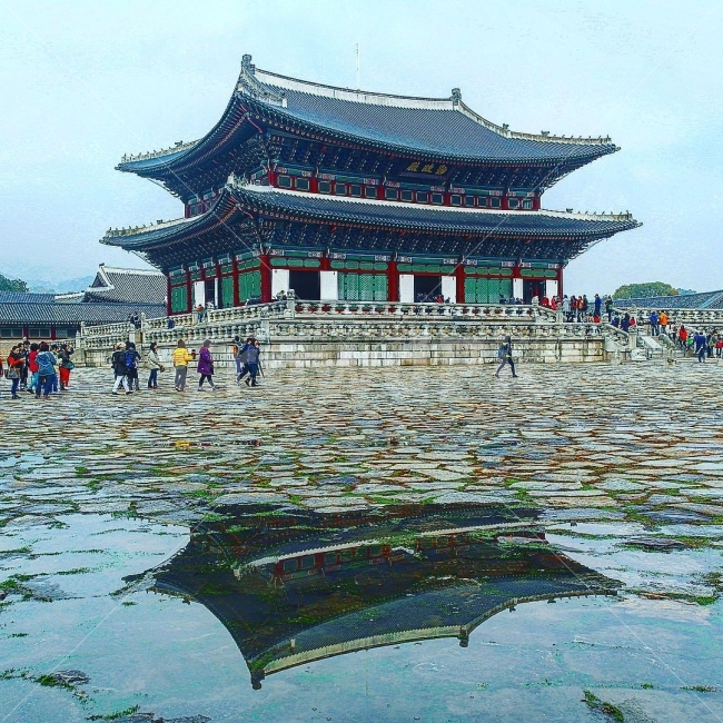 경복궁,서울,궁,고궁,근정전,물,비,우물,반사,하늘,구름,랜드마크,landmark,tourist attraction,한국전통,한국문화,korean traditional,korean culture