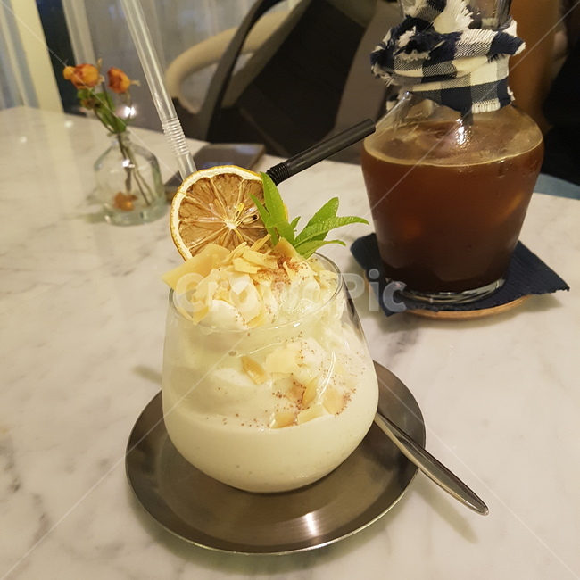 카페,cafe,디저트,desert,커피,coffee,커피,카페,coffee,cafe