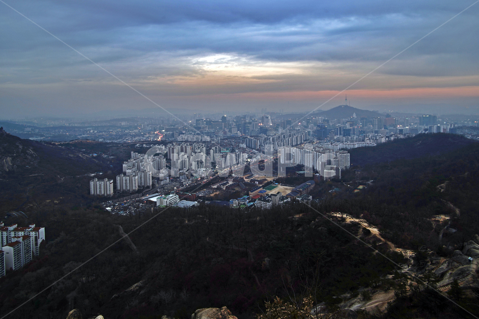 도심풍경,서울,안산,서대문구,풍경,건물,노을,석양,도시,풍경,city,landscape,한국도시풍경,한국도시경관,korea cityscape