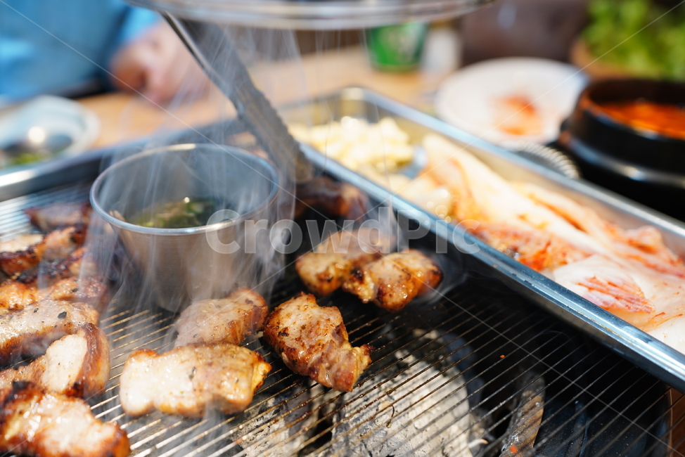 고기,삼겹살,안주,식사,육식,육류,돼지고기,먹거리,먹방,음식,한식,food,구이