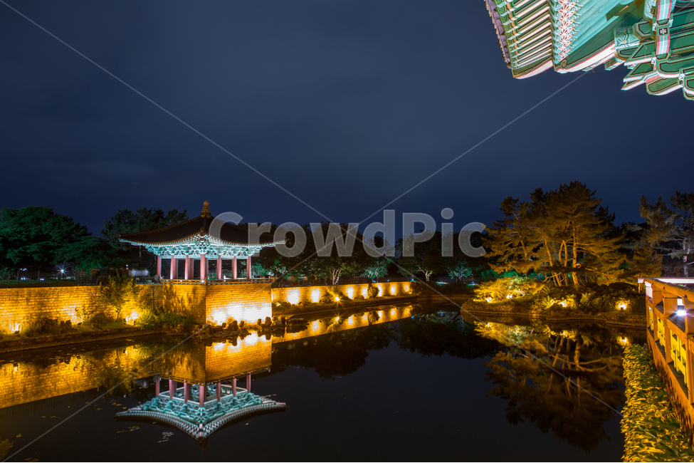 경주,동궁과월지,안압지,호수,누각,야경,밤,한국명소,korealandmark,건축물,신라,night,nightscape,관광지,야경,밤,풍경,nightscape,night,landscape,한국전통,한국문화,korean traditional,korean culture,랜드마크,landmark,tourist attraction,한국랜드마크,한국관광지,한국명소,korea landmark,korea tourist attraction,건축물,건물외관,exterior,building,structure,architecture,construction,건물