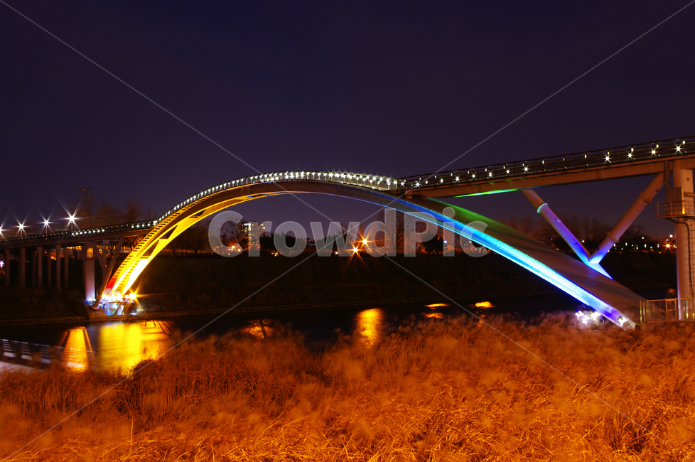 서울,한강,공원,야경,다리,불빛,조명,억새밭,야경,밤,풍경,nightscape,night,landscape,건축물,건물외관,exterior,building,structure,architecture,construction,건물,bridge,arched,아치형,arch,아치,arch bridge,아치교