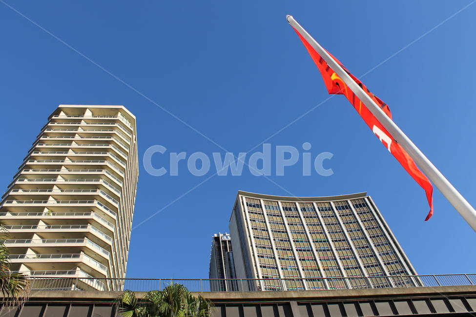 하늘,푸른하늘,파란하늘,빌딩,건물,sky,sydney,building,metropolis,도심,깃발,flag,건축물,건물외관,exterior,building,structure,architecture,construction