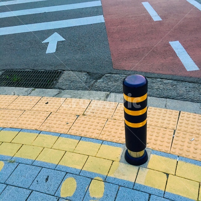 asphalt,아스팔트,road,도로,건널목,crosswalk