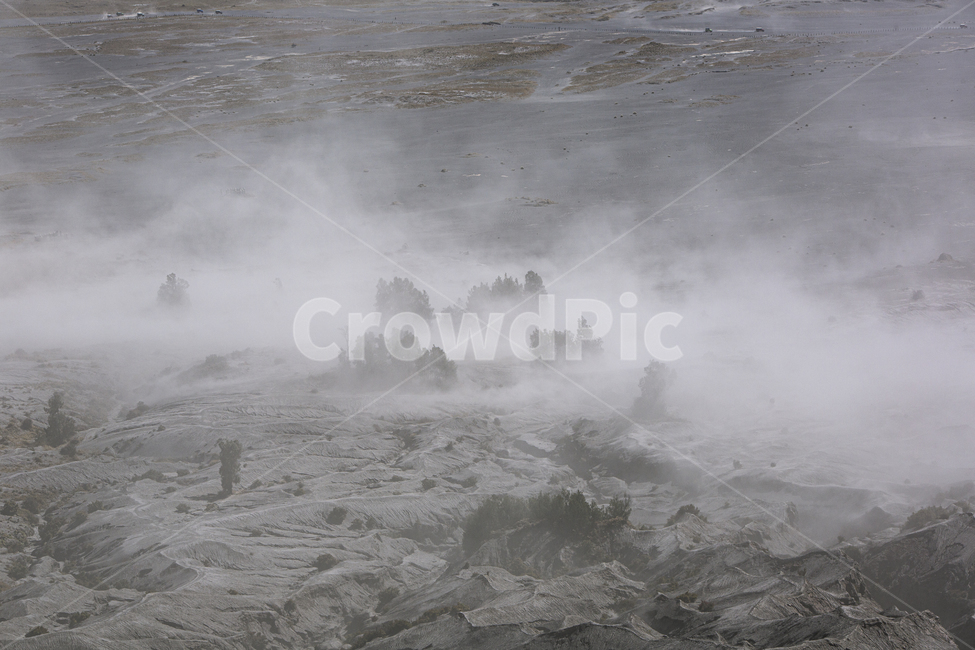 인도네시아,세계,bromo,volcano,브로모,풍경,먼지,nature,자연,weather,날씨,outdoors,옥외,안개,미세먼지