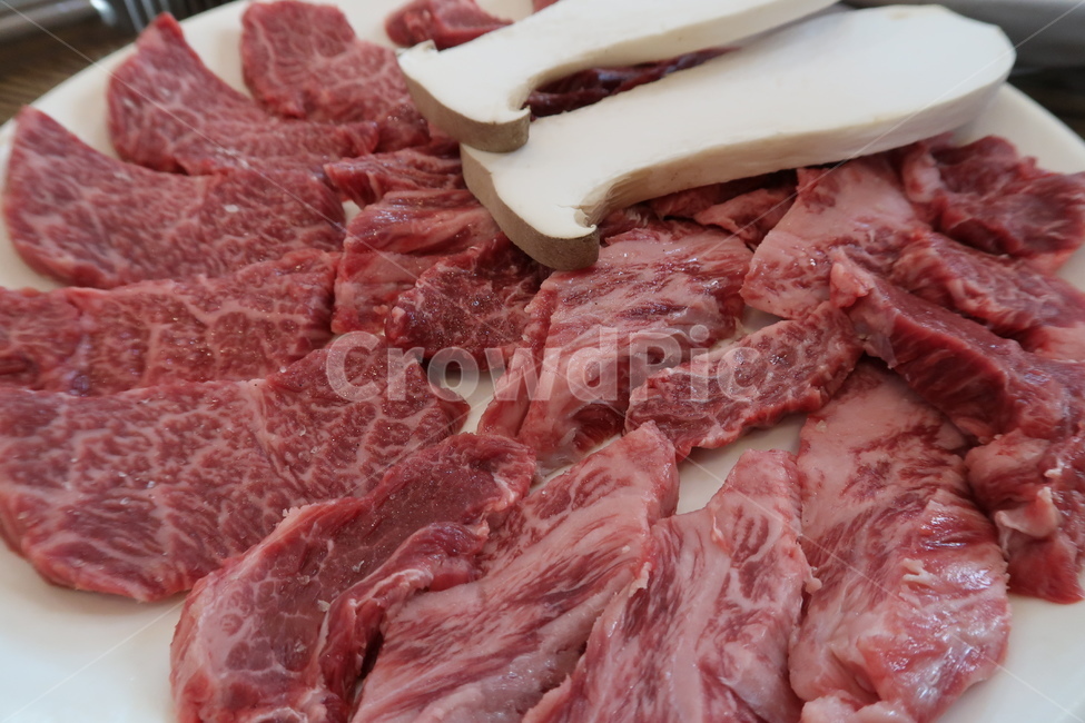 소고기,한우,구이,송이버서,한식,음식,식재료,요리,food,cook,meal,dishes,food reserves,육류,고기,meat
