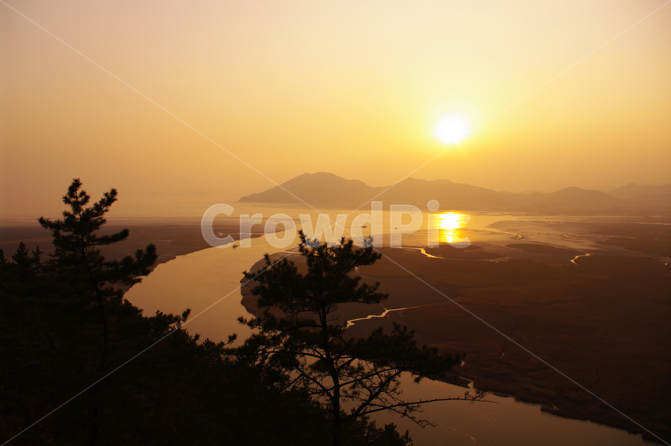 순천만,일몰,석양,노을,풍경,강,산,자연,풍경,nature,landscape,한국자연풍경,한국자연경관,korea nature landscape,light,빛,flare,플레어,sunlight,햇빛,outdoors,옥외