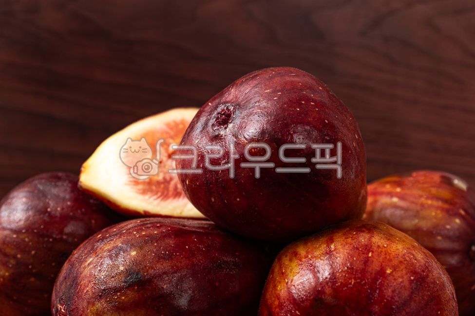 close up,ingredient,seed,FIG,fruit,snack,raw,food,flower,meal,crush,dessert,honey,grocery,Food Ingredients,ingredients,ripe,sweet,fresh,soft