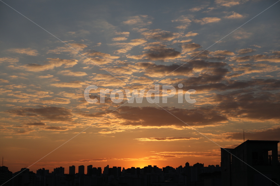 노을,해질녘,하늘,구름,sunset,sky,cloud,도시,풍경,city,landscape,한국도시풍경,한국도시경관,korea cityscape,nature,자연,outdoors,옥외,red sky,붉은 하늘,dusk,황혼,dawn,새벽,일몰