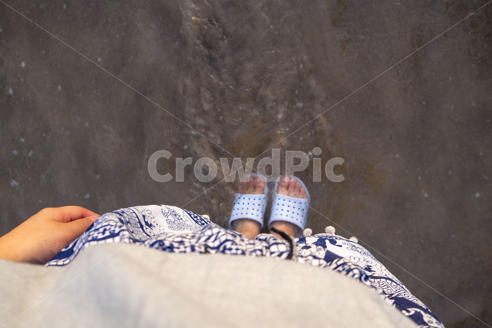 인도,india,뭄바이,mumbai,바다,beach,juhubeach,바닷속발,해변,바다,beach,sea,사람,인물,인간,human,person,신체일부,몸,body