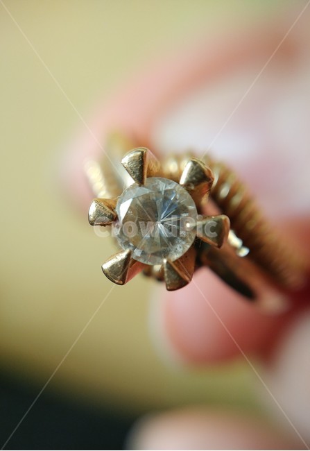 보석,보석류,골드링,다이아몬드링,다이아몬드,금반지,빈티지반지,빈티지링,jewelry,goldring,diamondring,diamond,vintagering,ring,반지,oldjewelry,주얼리,gemstone