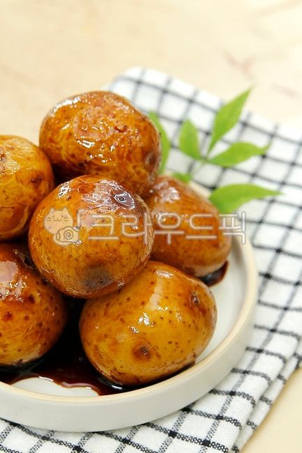 알감자,감자조림,알감자조림,음식,요리,음식,식재료,요리,food,cook,meal,dishes,food reserves