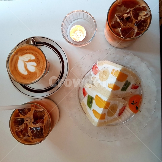 디저트,케잌,커피,라떼,음식,food,dessert,cake,coffee,latte,sandwich