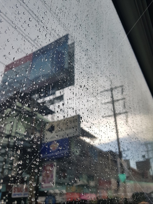 태국,thailand,비,rain,먹구름,cloud,창문,window