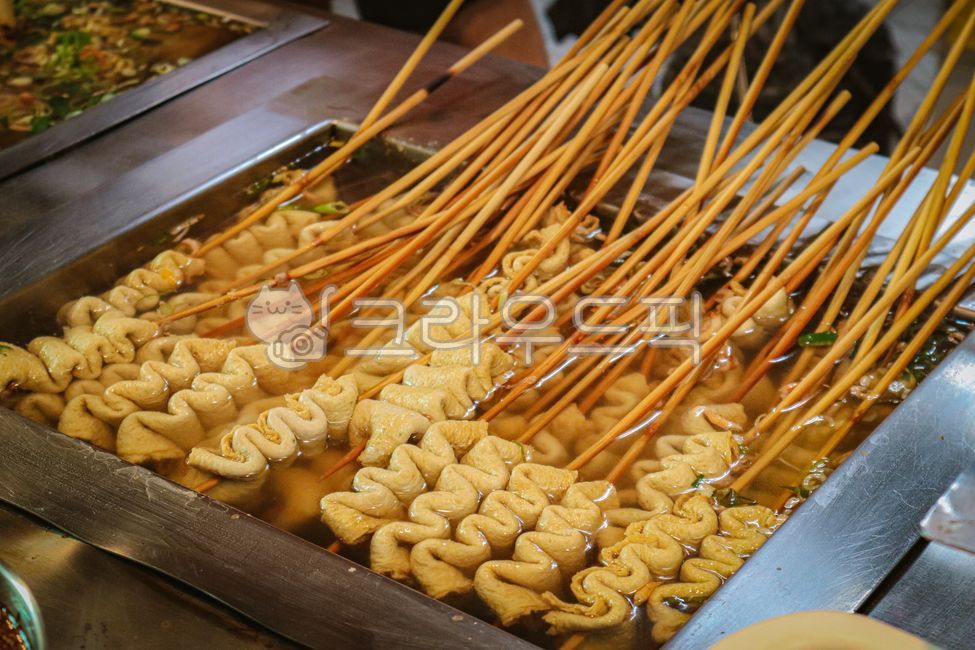 fish cake,street food,winter snack,fish cake,skewers,fish cake skewers,fish cake skewers,fish cake soup,fish cake soup,street food,Korean winter snack,snack,food of memories,fish cake soup,koreansnacks,fish cake soup,street food,winter,k