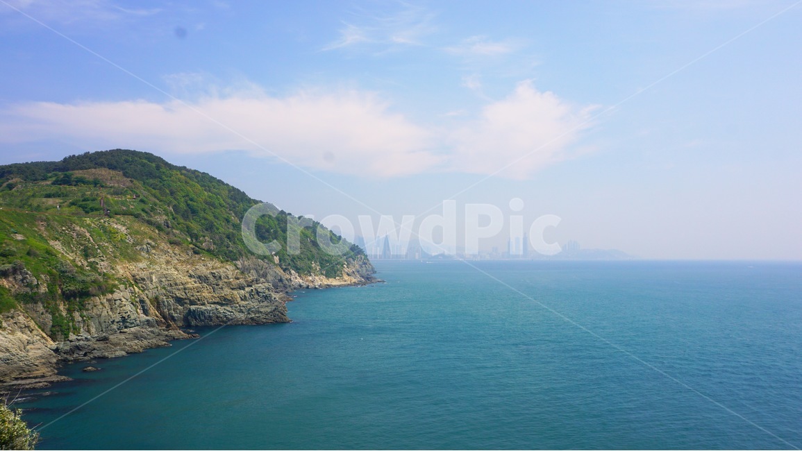 한국,바다,오륙도,부산,푸른,하늘,봄,여름,바닷가,자연,풍경,nature,koreanaturebu,busan,자연,풍경,nature,landscape,한국자연풍경,한국자연경관,korea nature landscape,promontory,곶,land,땅,outdoors,옥외,water,물,shoreline,해안선,sea,ocean,대양