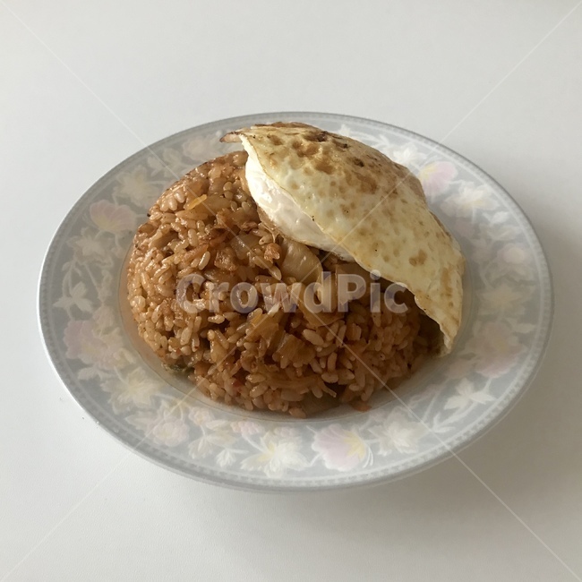 김치볶음밥,음식,계란,계란후라이,분식,분식메뉴,한국음식