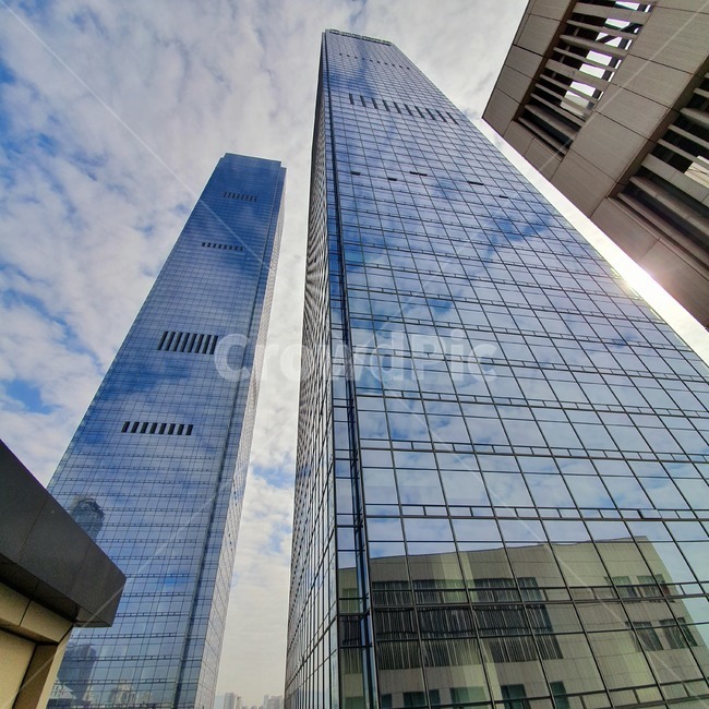 officebuilding,사무실건물,building,건물,town,city,고층건물,시티,도시