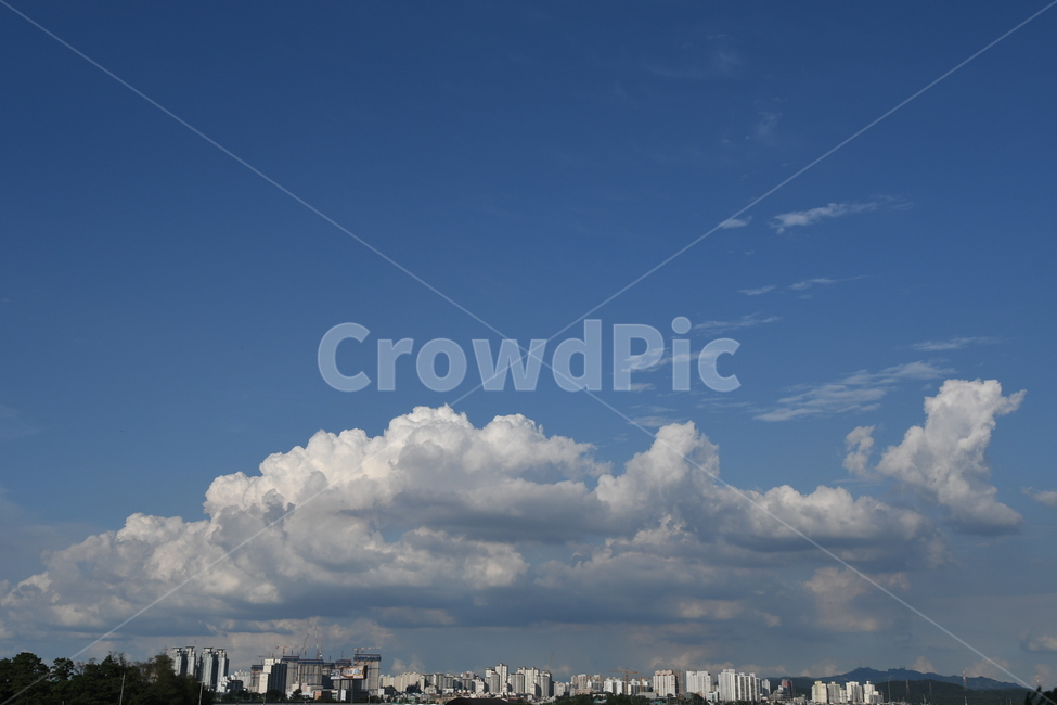 하늘,구름,여름,뭉게구름,맑음,도시,풍경,city,landscape,한국도시풍경,한국도시경관,korea cityscape,weather,날씨,nature,자연,outdoors,옥외,cumulus,적운,sky,cloud