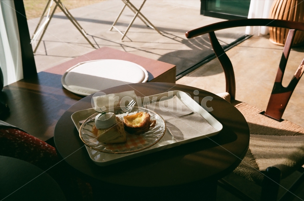 카페,은은한,힐링,휴식,쉼,음식,식재료,요리,food,cook,meal,dishes,food reserves,디저트,간식,후식,dessert,snack,커피,카페,coffee,cafe,감성,sensible,feeling