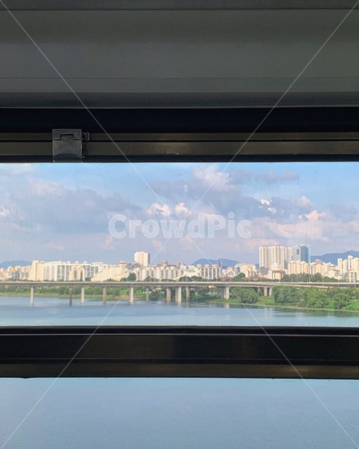 subway,지하철,scape,river,riverview,view,indoor,water,hanriver,한강
