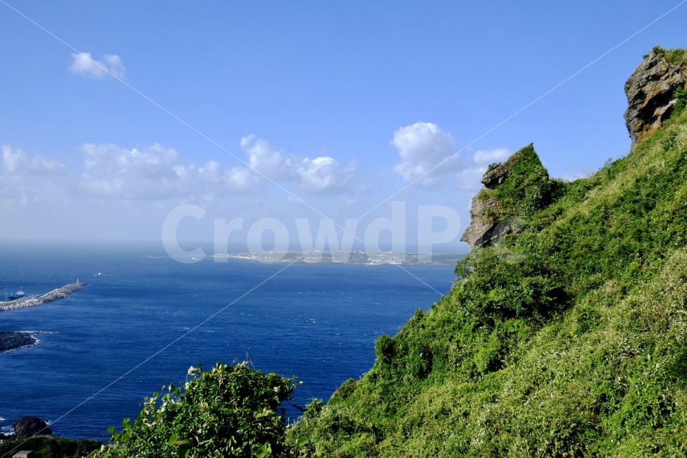 제주,제주도,바다,성산일출봉,풍경,자연풍경,경관,자연,풍경,nature,landscape,제주도,jeju,jeju island,outdoors,옥외,land,땅,water,물,shoreline,해안선,sea,ocean,대양,promontory,곶,coast,연안