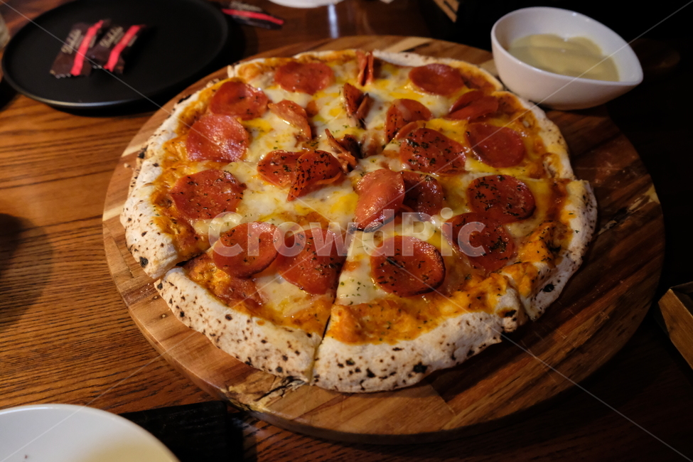 pizza,피자,food,음식,페퍼로니피자,이탈리아음식,음식,식재료,요리,food,cook,meal,dishes,food reserves,양식,서양음식,서양요리,western food,western dishes,western meal,western cook