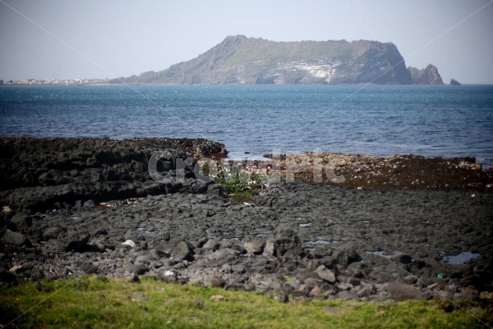 제주,여행,바다,성산일출봉,하늘,제주바다,자연,풍경,nature,landscape,한국자연풍경,한국자연경관,korea nature landscape,제주도,jeju,jeju island,outdoors,옥외,land,땅