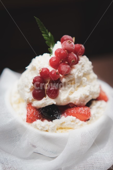 디저트,카페,cake,dessert,cafe,coffeeshop,과일,fruits,red,음식,식재료,요리,food,cook,meal,dishes,food reserves,디저트,간식,후식,dessert,snack