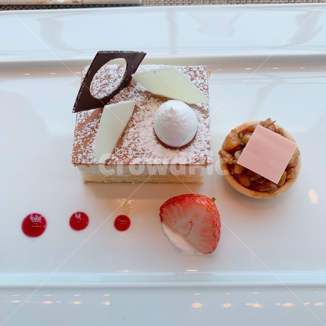 디저트,고급음식,레스토랑,딸기,dessert