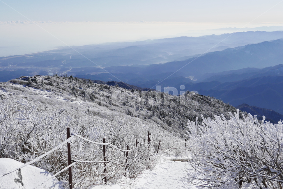 설악산,설산,눈내린산,대청봉,눈설악,겨울산,겨울,눈,설경