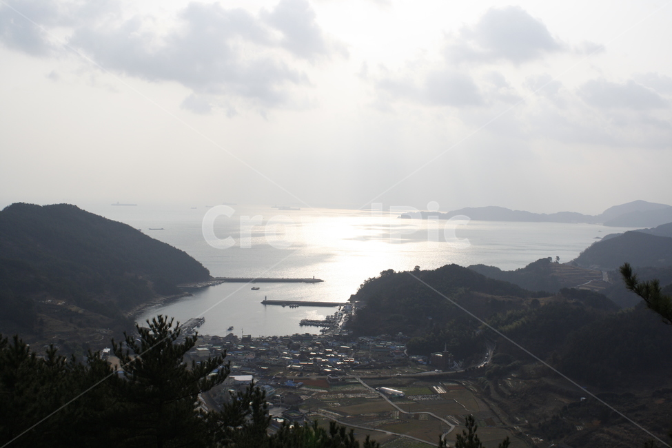 풍경,어촌,마을,하늘,바다,거제,자연,풍경,nature,landscape,시골,마을,country,rural,town,outdoors,옥외,scenery,slope,경사,경치,promontory,곶