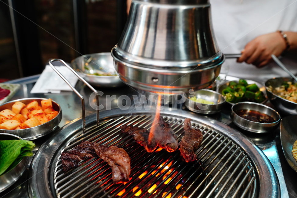 고기,한우,술안주,먹거리,식사,음식,푸드,불판,한식,육식,음식,식재료,요리,food,cook,meal,dishes,food reserves,육류,고기,meat,한식,한국음식,한국요리,korean food,korean dishes,korean meal,korean cook