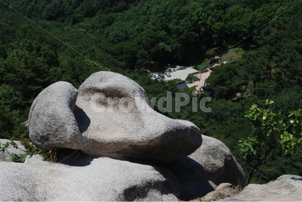 용봉산,병풍바위,의자바위,물개바위,행운바위,자연의위대함,등산로,능선,아름다움,신비스런산,돌,산행,힐링,자연,감성,등산,계절,여행,한국,한국명산,한국등산,풍경,눈,나무,하늘,바람,바람소리,환경,생태계,산,땅,자연,풍경,nature,landscape,한국자연풍경,한국자연경관,korea nature landscape,outdoors,옥외,rock,록