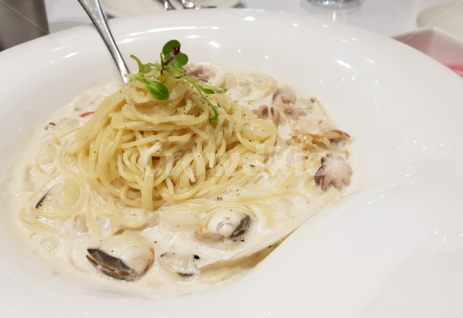 까르보나라,해물크림파스타,파스타,스파게티,크림스파게티,해물스파케티,food,pasta,음식,면요리,플래이팅,플레이팅,데코레이션