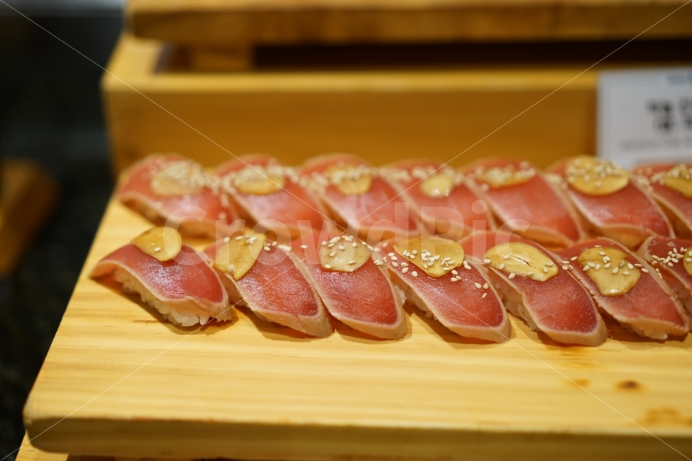 스시,초밥,참치,소주안주,안주,먹거리,먹방,음식,food,회,뷔페,시푸드,seafood,음식,식재료,요리,food,cook,meal,dishes,food reserves,수산물,해산물,fishery products,seafood,일식,일본음식,일본요리,Japanese food,Japanese dishes,Japanese meal,Japanese cook