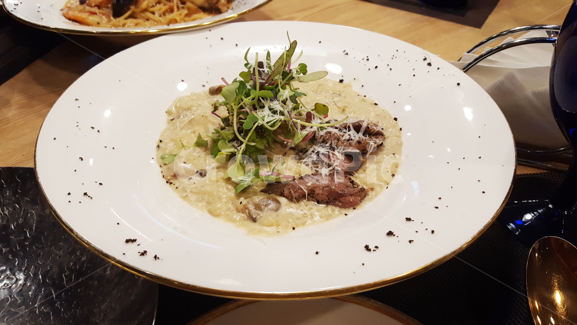 리조또,양식,크림리조또,레스토랑,음식,meal,food,risotto,이탈리아음식,분위기,italianfood,음식,식재료,요리,food,cook,meal,dishes,food reserves,양식,서양음식,서양요리,western food,western dishes,western meal,western cook