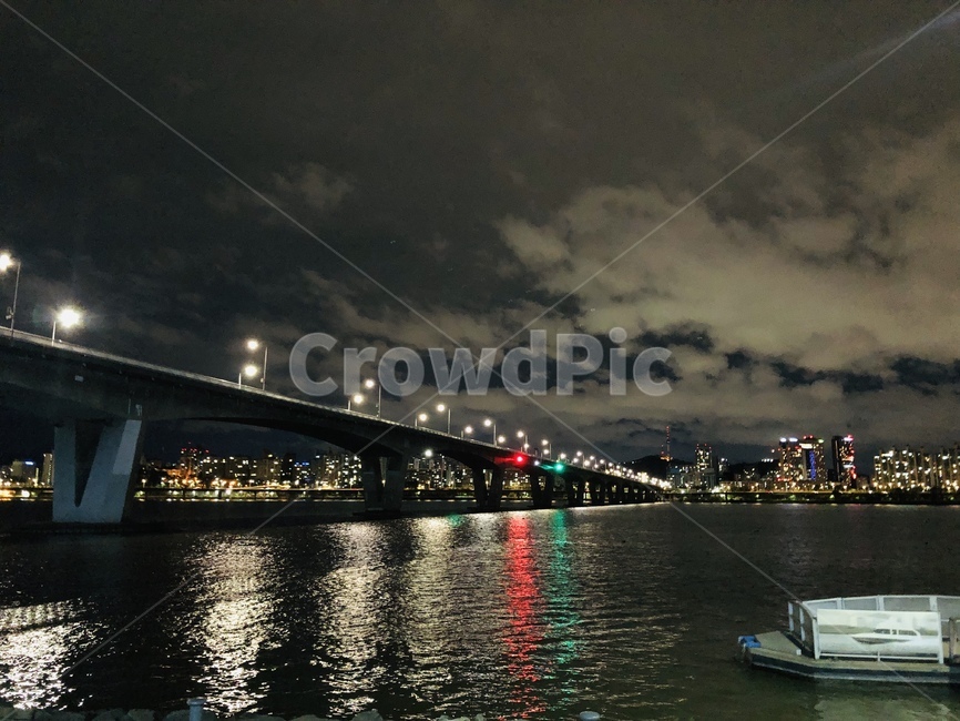 교통,다리,한강,야경,서울,야경,밤,풍경,nightscape,night,landscape,watercraft,선박,vehicle,차량,transportation