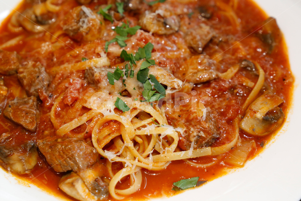 스파게티,토마토,파스타,pasta,국수,면,레스토랑,permasan,restaurant,이탈리안음식,식재료,food,cook,meal,dishes,noodles,양식,서양음식,서양요리,저녁,음식,식재료,요리,food,cook,meal,dishes,food reserves