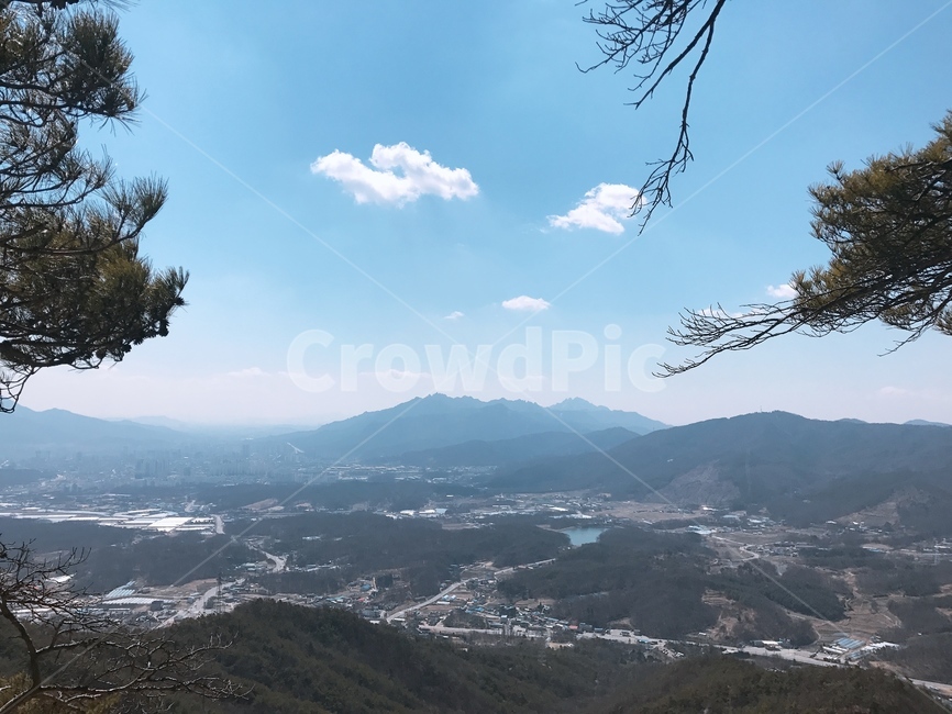 자연,경치,산,산맥,풍경,소나무,하늘,등산,장관,구름,landscape,mountainrange,mountain,outdoors