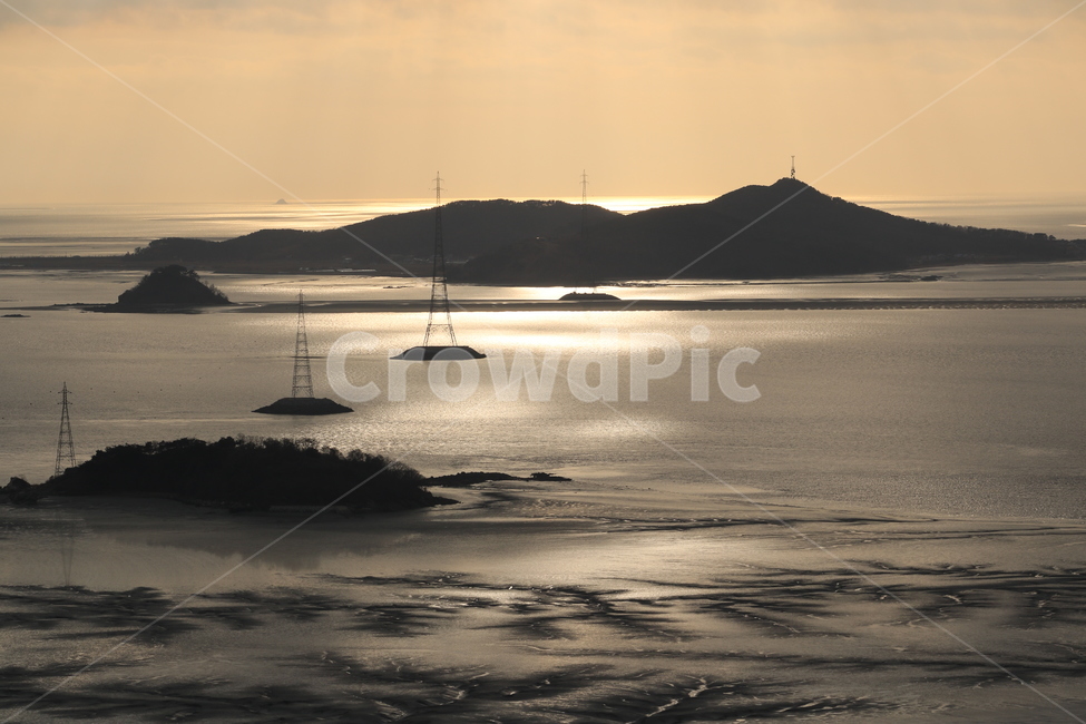 노을,풍경,섬,바다,갯벌,바닷가,해변,자연,풍경,nature,landscape,한국자연풍경,한국자연경관,korea nature landscape,outdoors,옥외,land,땅,water,물,sea,ocean,대양,shoreline,해안선