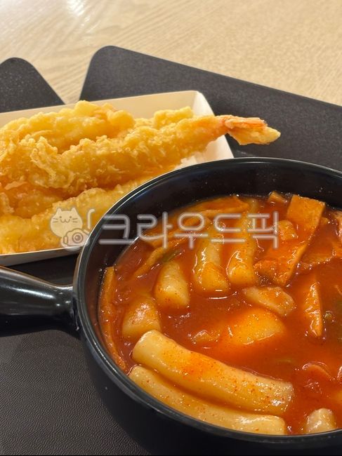 Tteokbokki,tteokbokki,shrimp tempura,rice tteokbokki,wheat tteokbokki,snacks