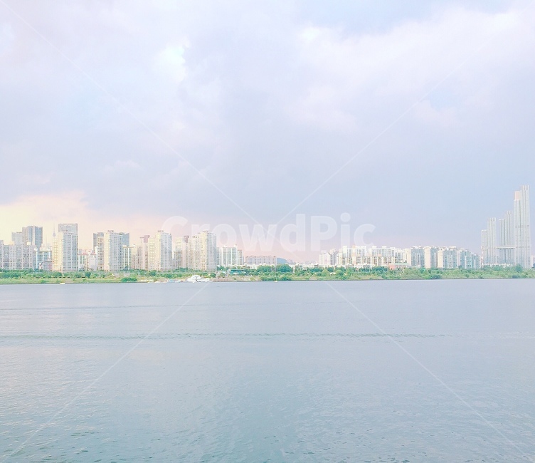 한강,한강뷰,맑음,자연,풍경,청량,날씨,시원,강,river,view,hangang,공원,취미,nature,landscape,sensible,feeling,하늘,구름,아파트,좋은날,도시,city,도시,풍경,city,landscape,한국도시풍경,한국도시경관,korea cityscape,water,물