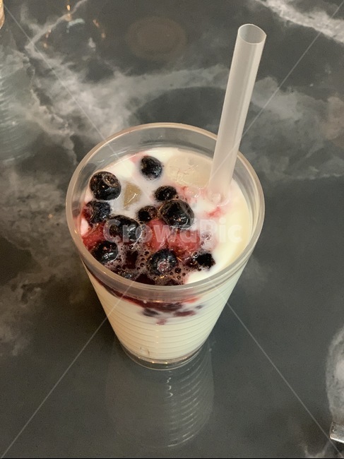 라씨,요거트,베리베리,디저트,마실것,음료,음료수,drink,beverage