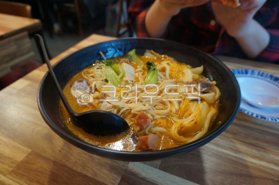마라탕,마라,마라샹궈,중식,중국음식,국물,국물요리,국수,매운요리,매운음식